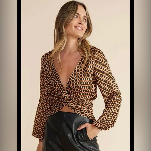MINKPINK Tops - MINKPINK Valentina Twist Blouse Balloon Sleeve Gold Black Geo Print X-Small Top